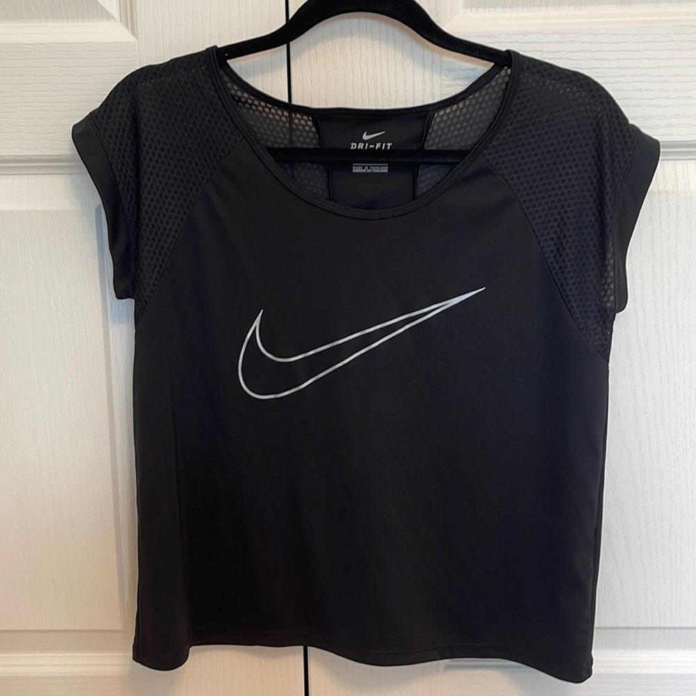 Like New Mesh Detail Nike Dri-fit Top